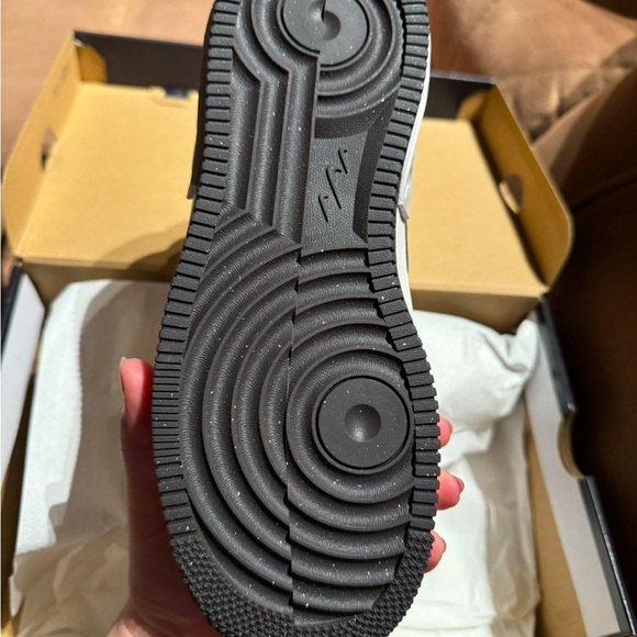 Nike Air Force 1 Fontanka WM - Picture 3 of 4